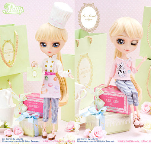 **The outer box is torn / Les Secrets by Laduree 
