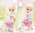 **The outer box is torn / Les Secrets by Laduree 