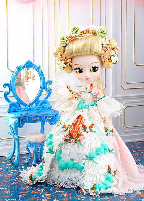 Sample Doll / Marianne*This doll does not come with a Head dress&shoes