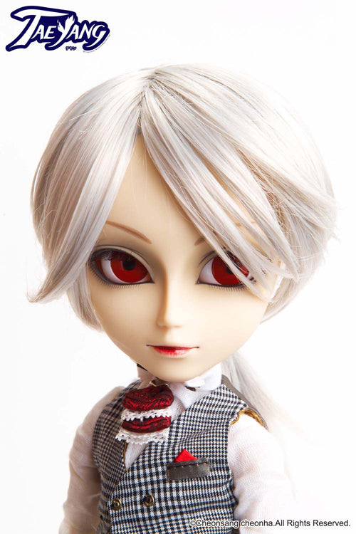 Lunatic White Rabbit