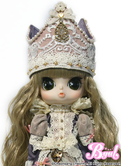 Romantic Queen