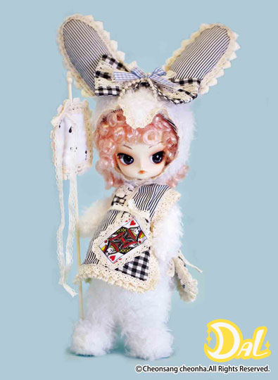 Romantic White Rabbit