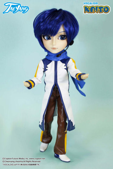 *The outer box is torn VOCALOID Kaito