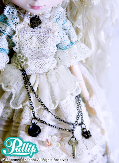 Romantic Alice