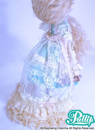 Romantic Alice