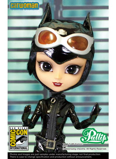 CATWOMAN - SDCC2011-