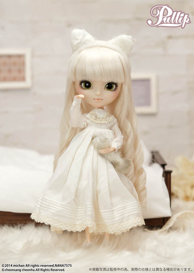  Nana-chan **Package is faded
